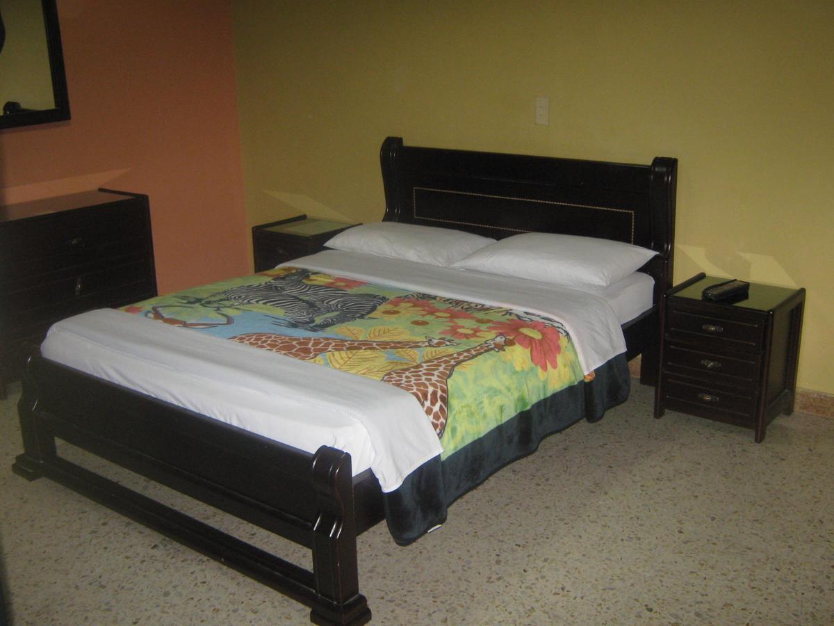 Hotel Ejecutivo เปเรย์รา ภายนอก รูปภาพ
