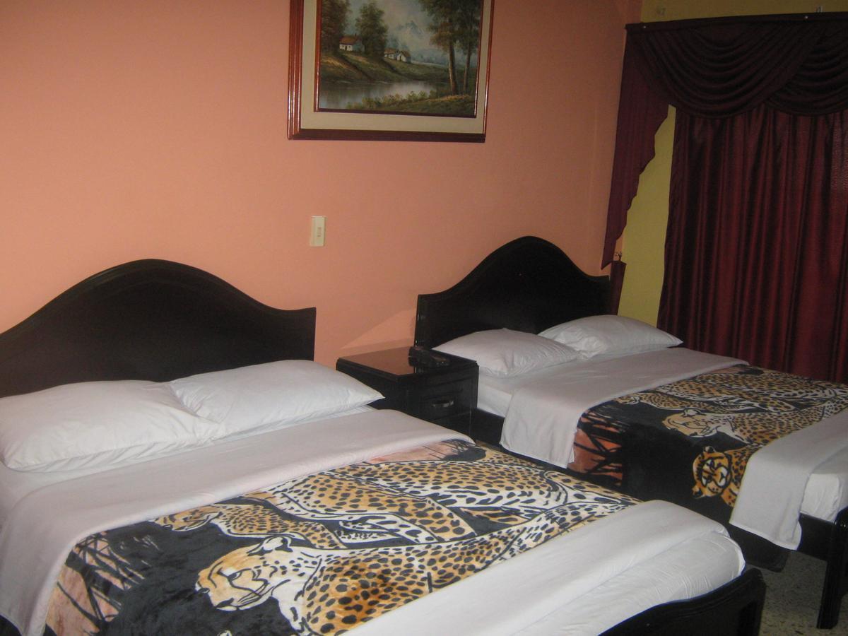 Hotel Ejecutivo เปเรย์รา ภายนอก รูปภาพ