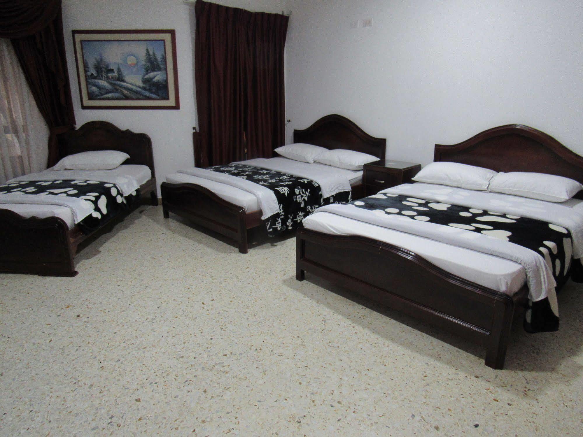 Hotel Ejecutivo เปเรย์รา ภายนอก รูปภาพ